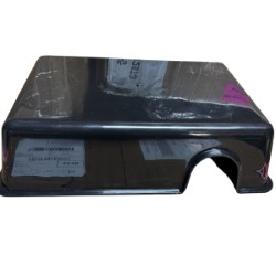 LARGE PLASTIC HIDE
